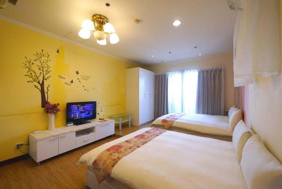 Jia Jia House Lägenhet Kaohsiung Exteriör bild