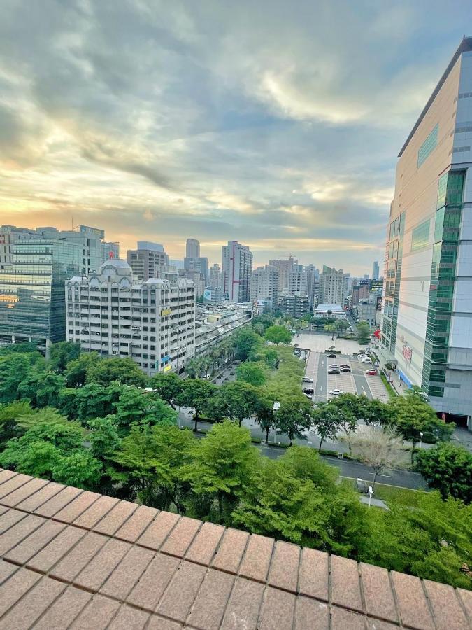 Jia Jia House Lägenhet Kaohsiung Exteriör bild
