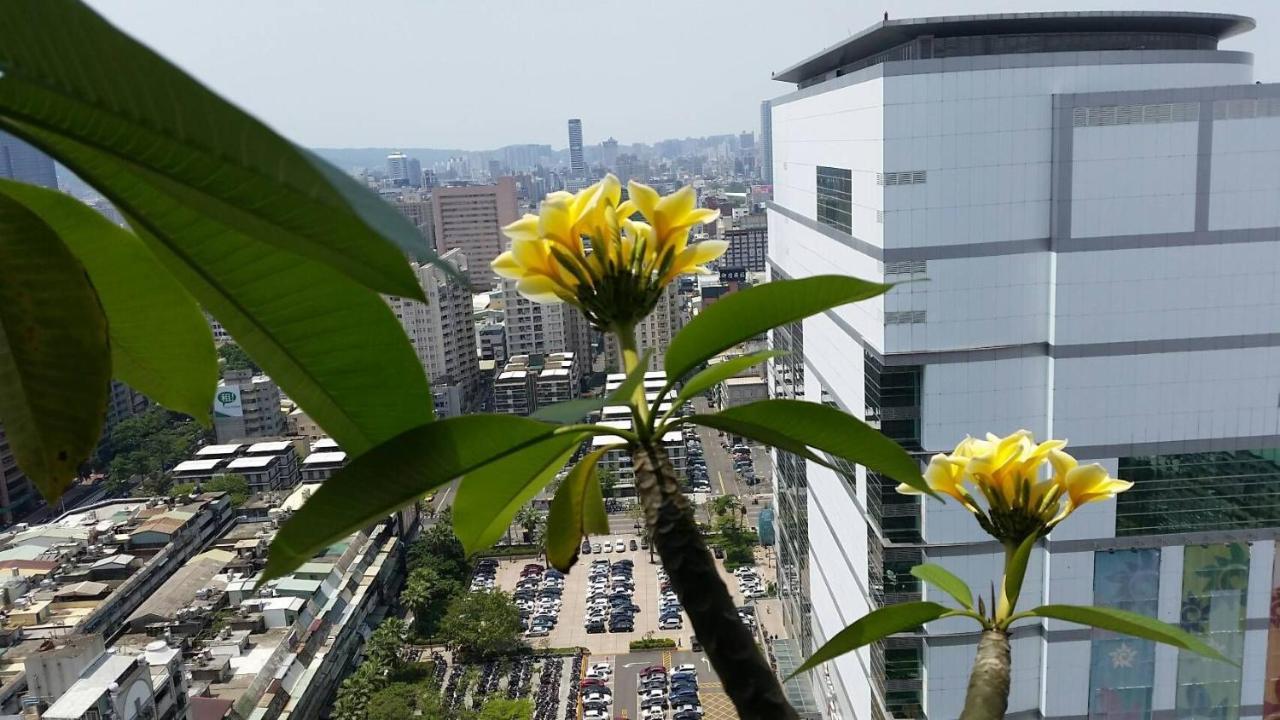 Jia Jia House Lägenhet Kaohsiung Exteriör bild